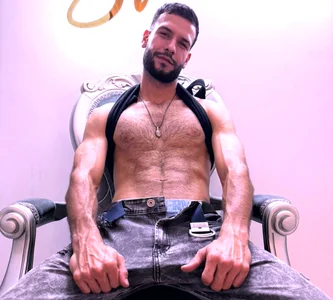 Jacob_BenelliPublic Bild