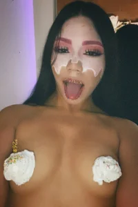 roxy_blazze_ 🧁🫠 Pic