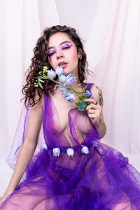 Lilith_Inferna🌹 "Soft, wild, and waiting for you…"图片 2