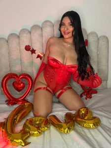 Madyson_Hot HAPPY VALENTINE'S DAY LOVE 👑❤️ Foto 2