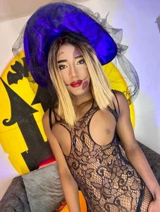 Lanna_big33 kullanıcısının face albümü -  2 fotoğraf