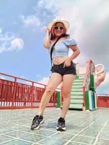 eva_rosse69: In a beautiful town 🌞🌼🌺 ( 2 фото)