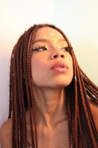 Zdjęcia Cooper-Reds Porcelain face: 