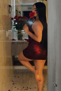 Zdjęcia zoe_rivers red ❤️: 