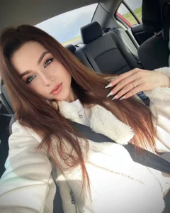 ElgaBlumer Public Pic 3