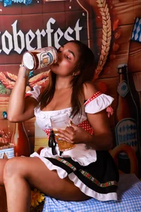 cataleya_ebony_ Let's celebrate Oktoberfest together 🔥🍻 Immagine  2