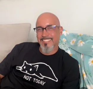 Jakk_Danielle_Lounge Me Pic