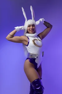 Raven_Witch_ kullanıcısının Legs of Power, Shots of Pleasure 📸🦵 albümü -  6 fotoğraf