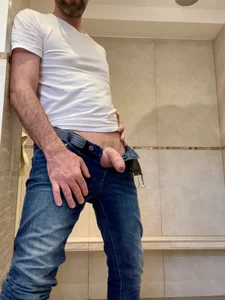 Sash_Ge Public Hình