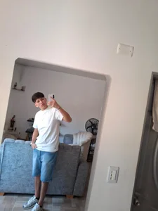 Public de MenOnlyHot  2 Imagens