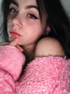 HoneyHaven_ 📸🎀 Foto 5