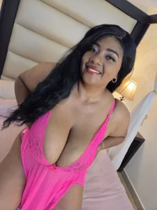 KiaraDiazz Let me eat you 🥵 Pic 3