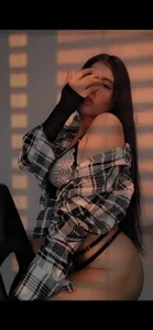 shanakendall very hot Pic 4