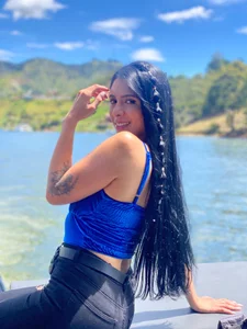 Veronikolsen- sunny day Pic