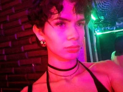 Jazmiin_Rosee the latest 💫 Hình