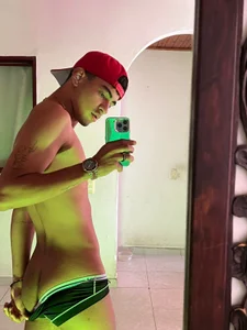 Public de Daniel_Hot276  5 Imagens