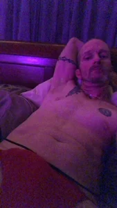 Jonnyboy6492 Late night venturing Pic 4