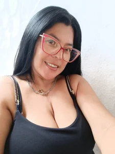 LunaSexMilf Public Pic 5