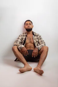 KylliamLevisPublic图片 4