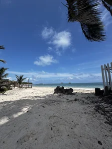 Ruby-conner2 A very delicious vacation 🌊🐚🏝️ Εικόνα 5