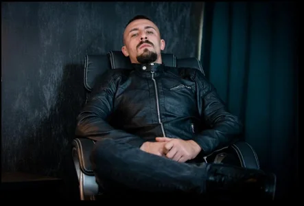 Public od Xandeer_Steel  2 snímek