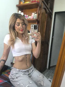 Only Crys🍓 od Crystal_Rose__  3 snímek