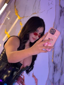 IvyJonesX Selfi! Pic 3