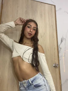 DakottaVelvett17 Public Pic