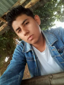 king_Eric30 Fuori per una passeggiata Poză 4