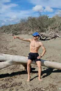 MisterRedXXX Public Pic 9