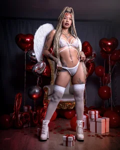 Kenya_carper Happy Valentine's Day Pic 2