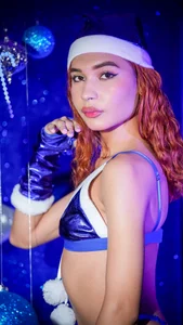 crystal_gilton Merry Christmas 🎄🎄⛄❄ Pic 2