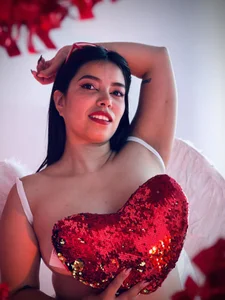 Ariana_Castillo__ Happy Valentine's Hình