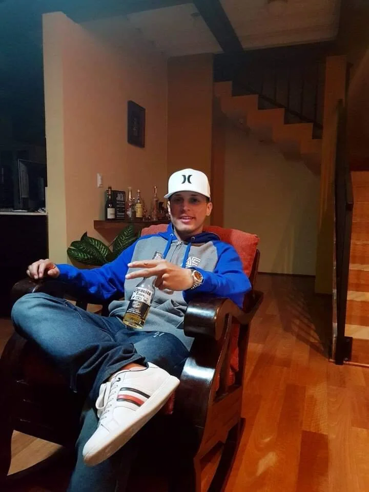 alejoexclusivo9712さんのトレンドな 9893枚の写真