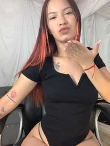 Sensual, hot and much more🔥🔥 de _MaryAnn  2 Imagens