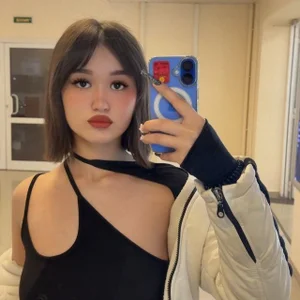 Roxyyass Public Pic 2