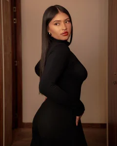 victoria___moon WHAT ELEGANCE 🤌 Foto