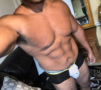 Public de StrongP1738 Foto 3