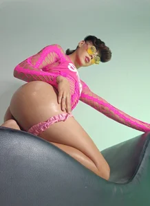 PrettyTaylor Public Foto 2