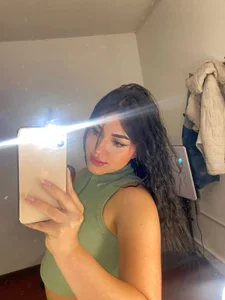 Zafira_ COQUETTE Pic 3