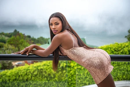 BryanaSmith24 Public Pic 4