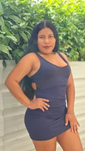 Sweet-Dirty-Storm: Public ( 2 фото)