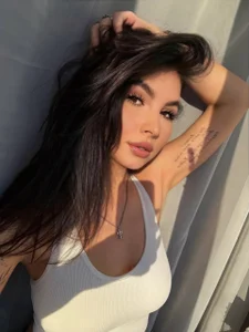 FeliciaKogen sunny day Pic