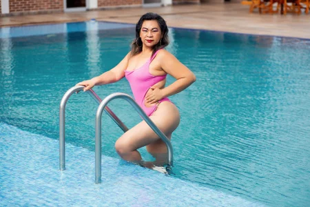 dianamilf Pool Day Poză 2