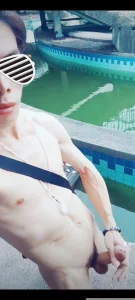 Nattsu de nattsu69  4 photos