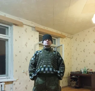 holyplugg army Pic 4