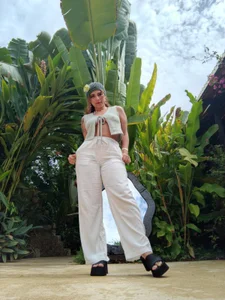 Vikyvoyeur Public Immagine  4