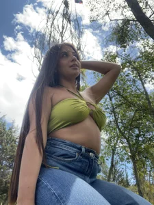 Gia_Rouge_Happy and very green day 😂 Bild 5