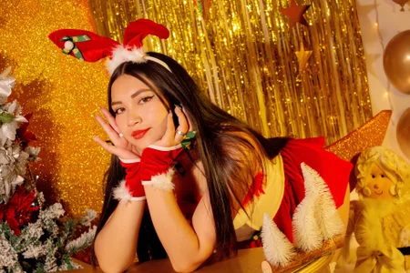 pauline_golden1HAPPY NEW YEAR🎄❤️图片 2