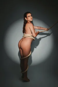 miamiller69の🎀🌸🔥My sexy body hot for you🎀🌸🔥の 2枚の写真